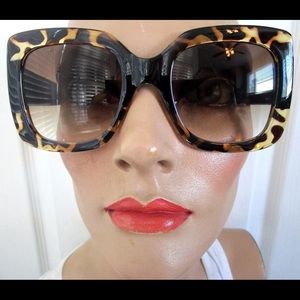 🎁RETRO faux Tortoise shell Huge Glam Sunglasses🔥